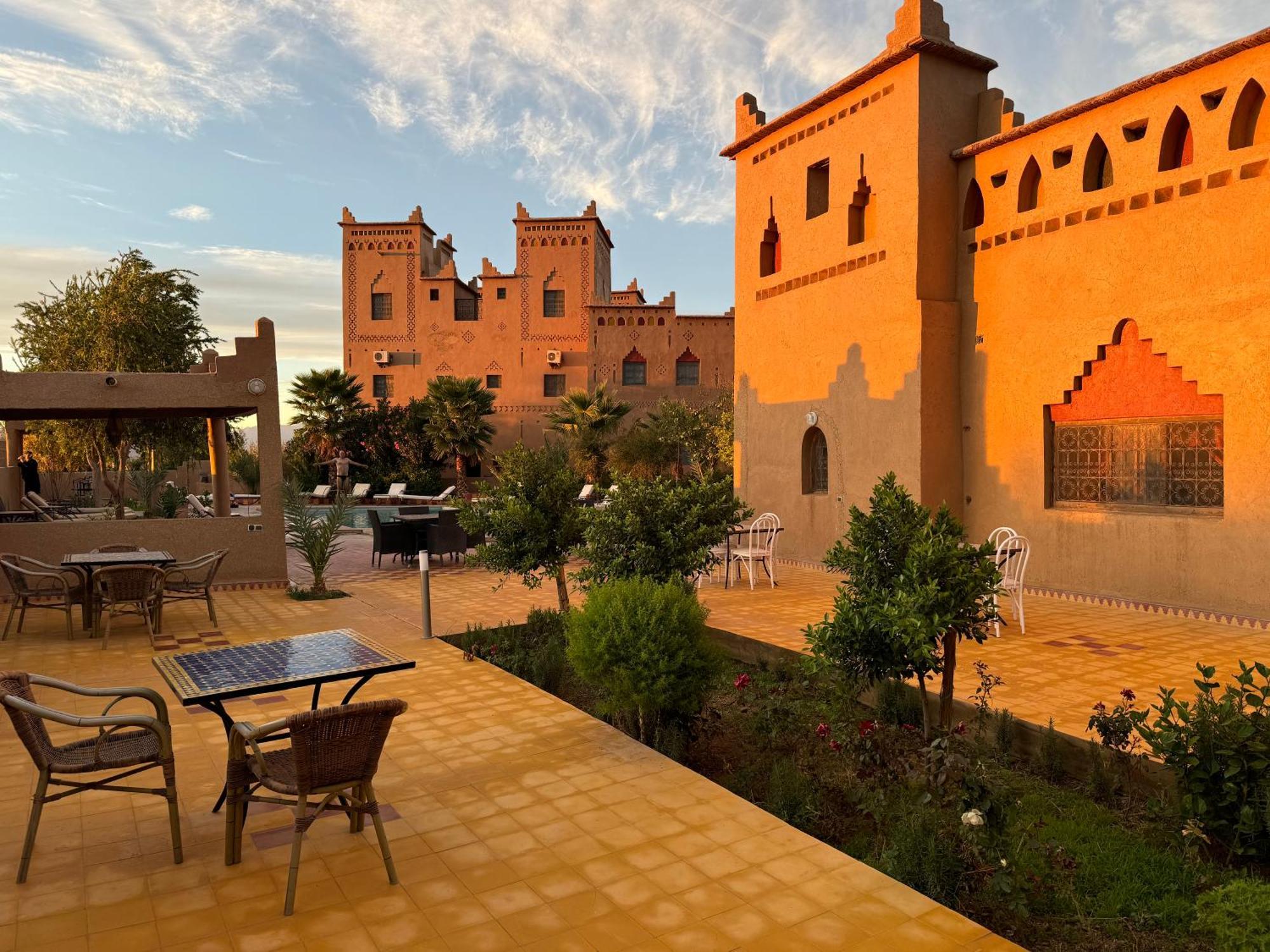 Kasbah Ait Benhadda 호텔 스쿠라 외부 사진